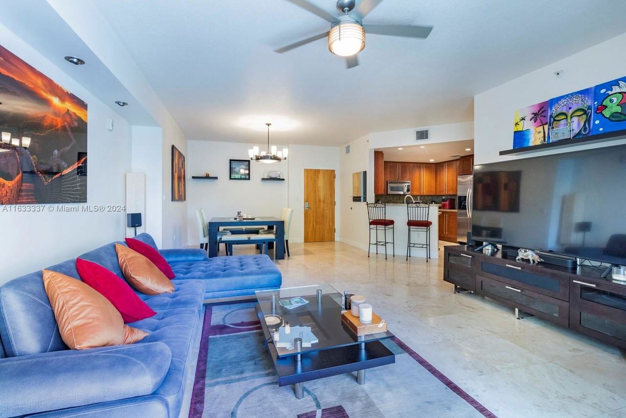 118 Zamora Ave - Photo 7 of 8