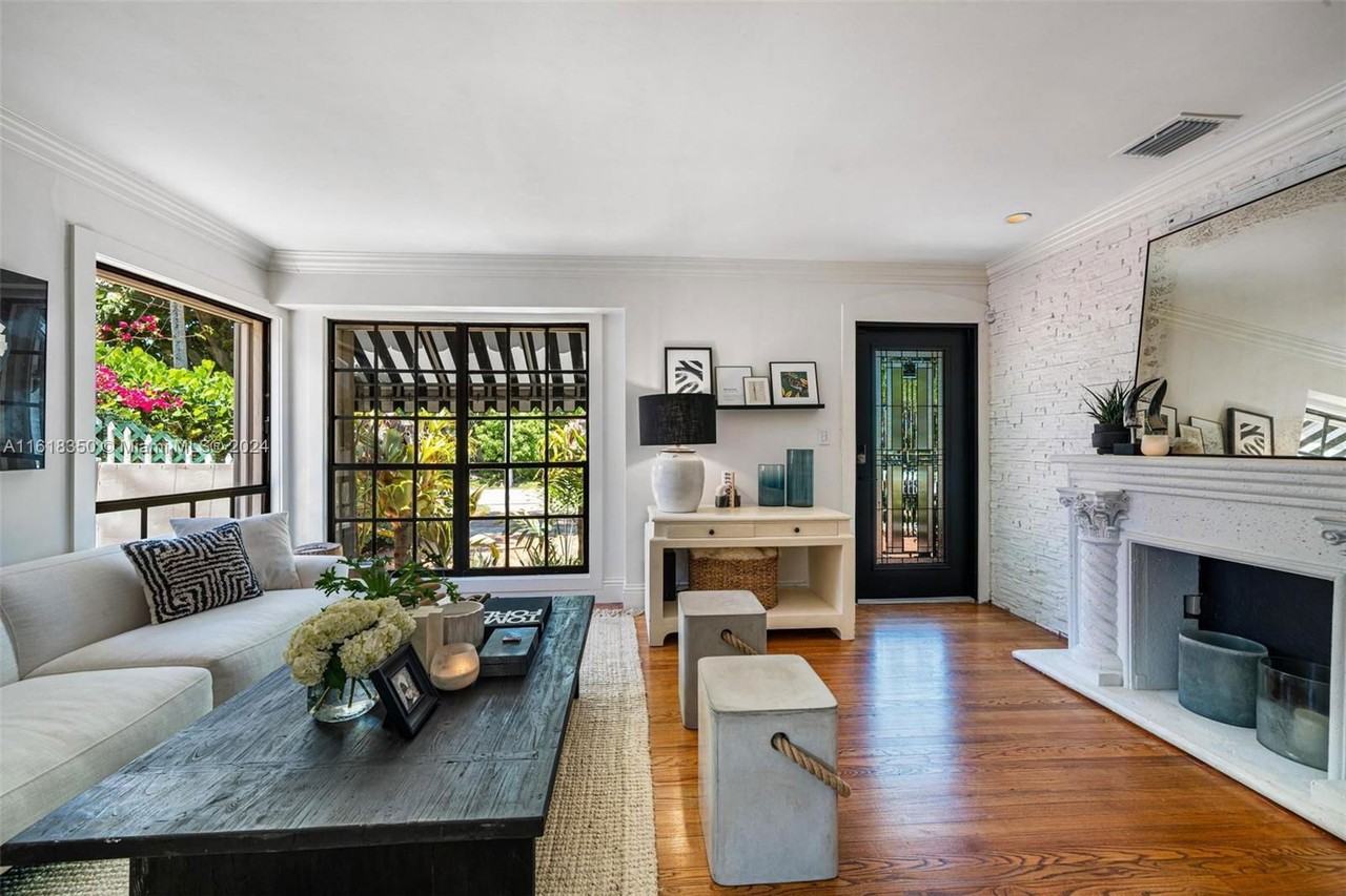 4108 Sw 62nd Ave - Photo 4 of 8