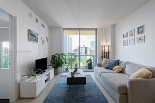 333 Ne 24th St - Photo 1 of 1