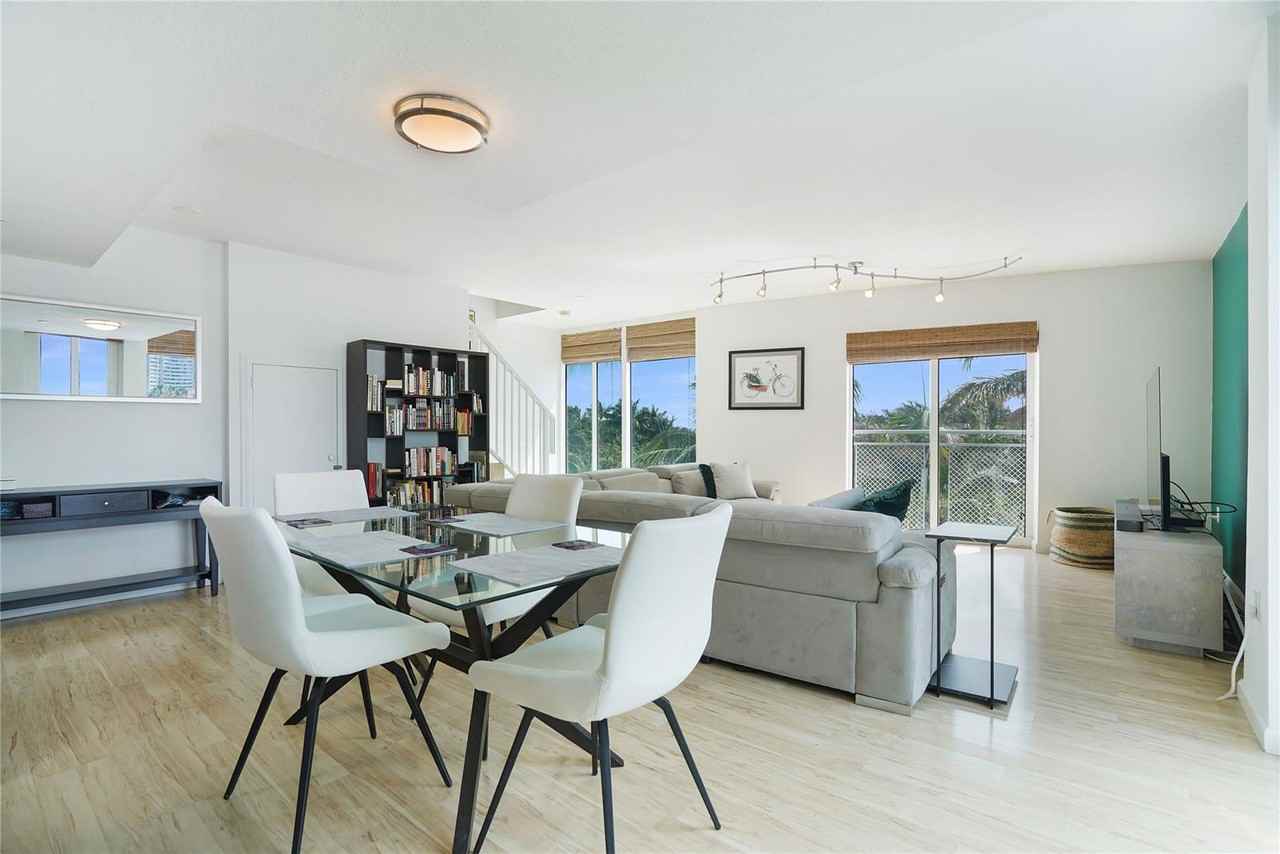 7600 Collins Ave - Photo 4 of 8