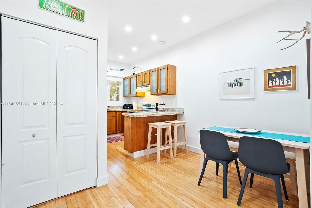 701 Meridian Ave - Photo 6 of 8