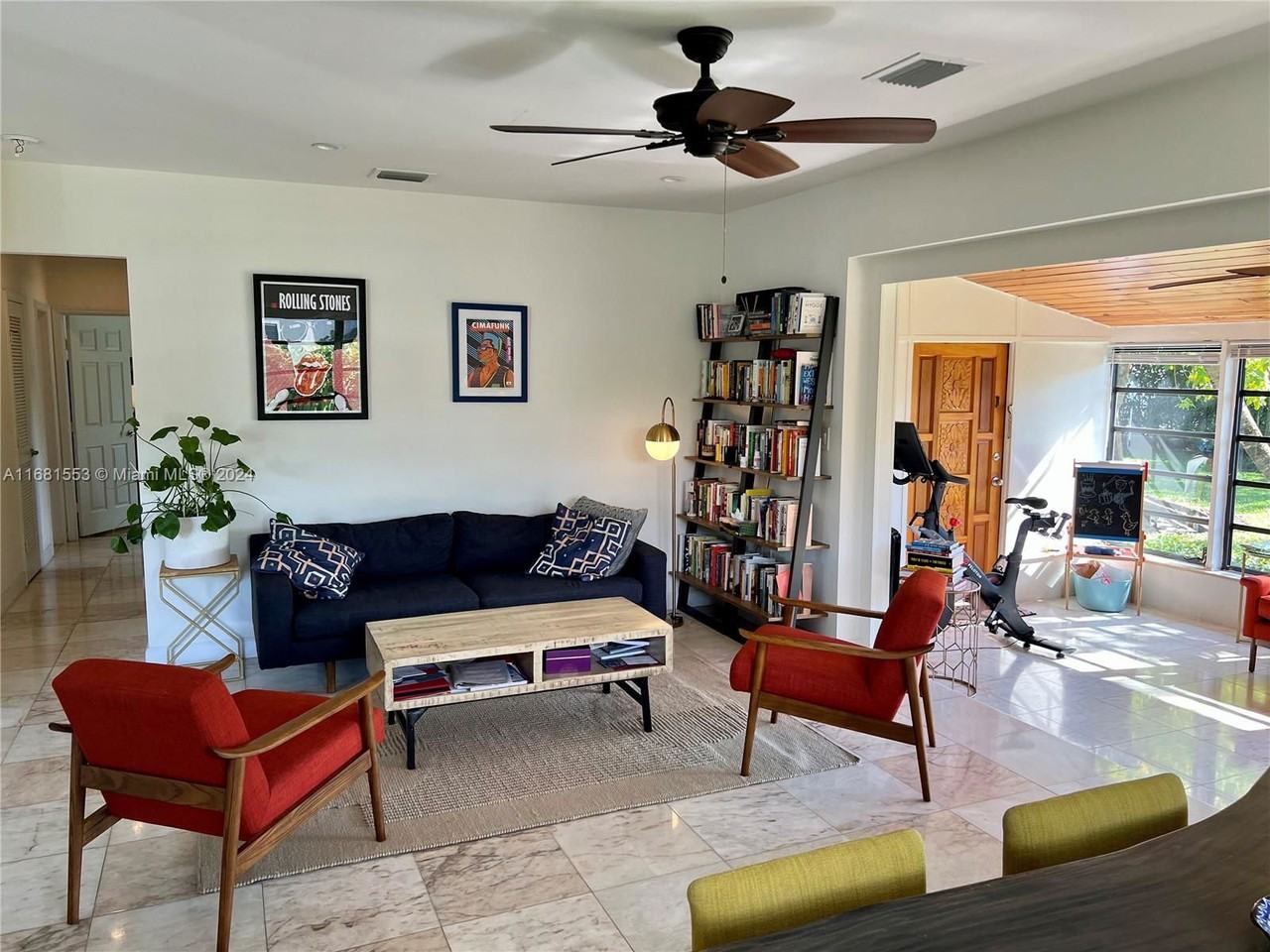 1420 Biarritz Dr - Photo 5 of 8