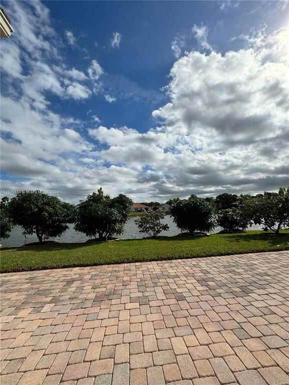 2591 Sw 190th Ave - Photo 4 of 8