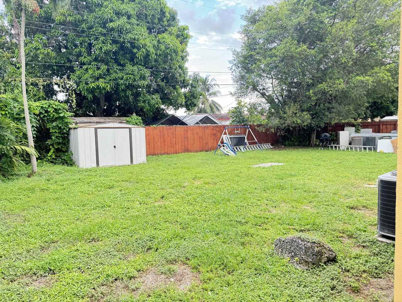 620 Nw 186th St - Photo 5 of 8