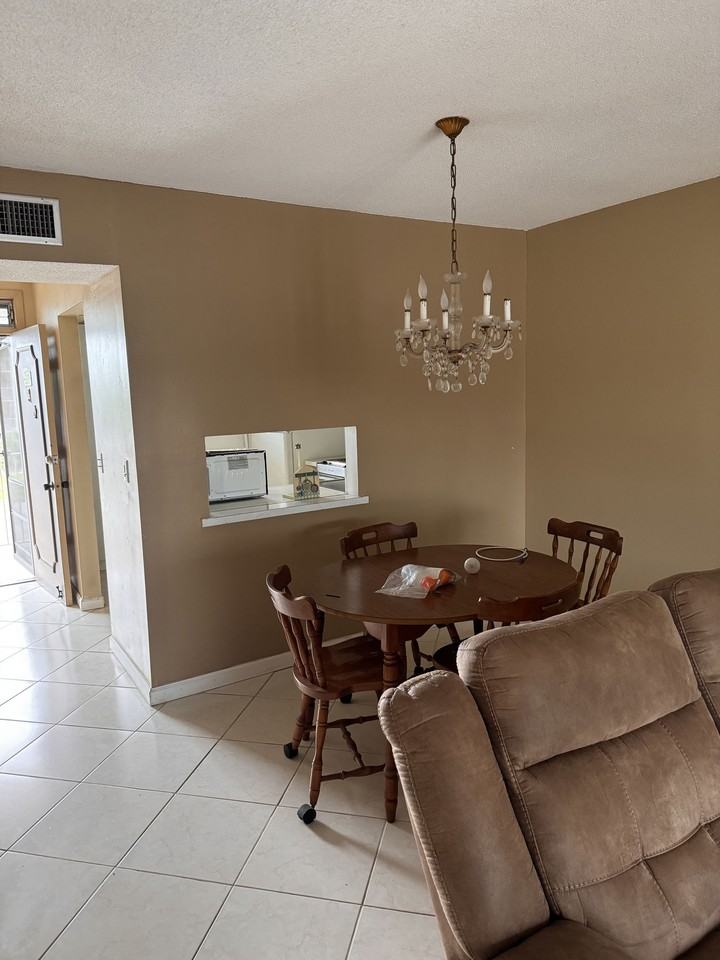 2861 Nw 47th Ter #207B - Photo 4 of 8