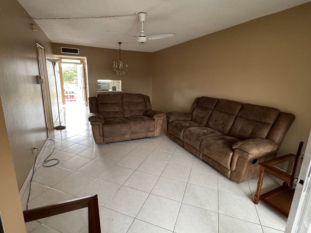 2861 Nw 47th Ter #207B - Photo 6 of 8