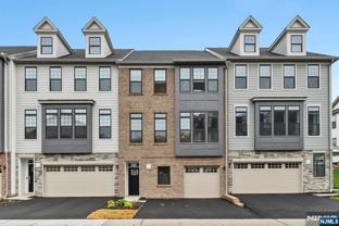 8 Cinnamon Dr - Photo 1 of 1