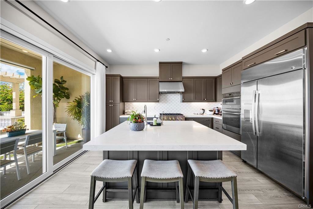 539 Serrano Summit Dr - Photo 3 of 8