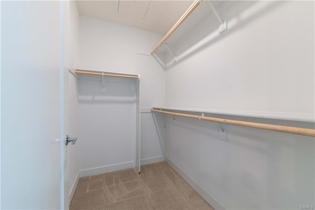 2207 Rivington #2207 - Photo 2 of 8