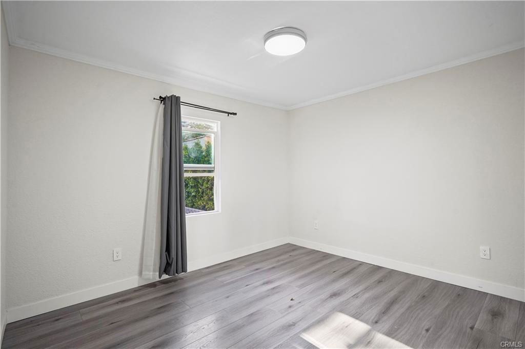 4615 Grand Ave - Photo 3 of 8