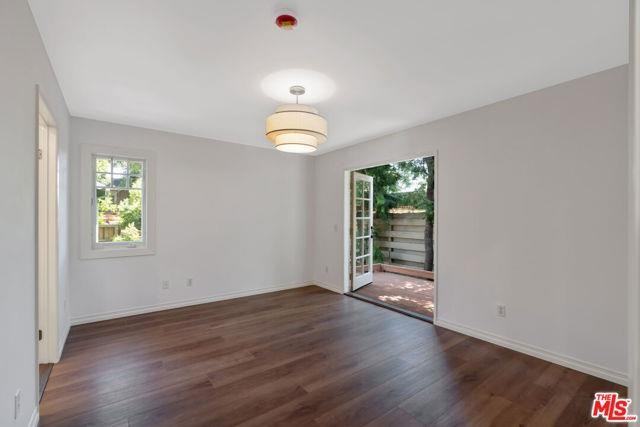 1510 Marengo Ave - Photo 2 of 8