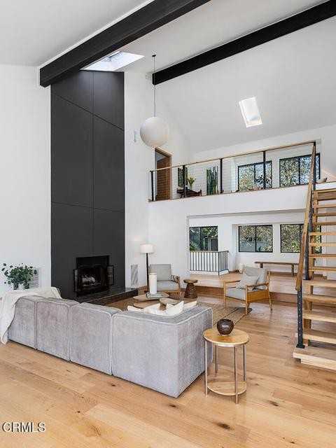 1726 La Loma Rd - Photo 2 of 8