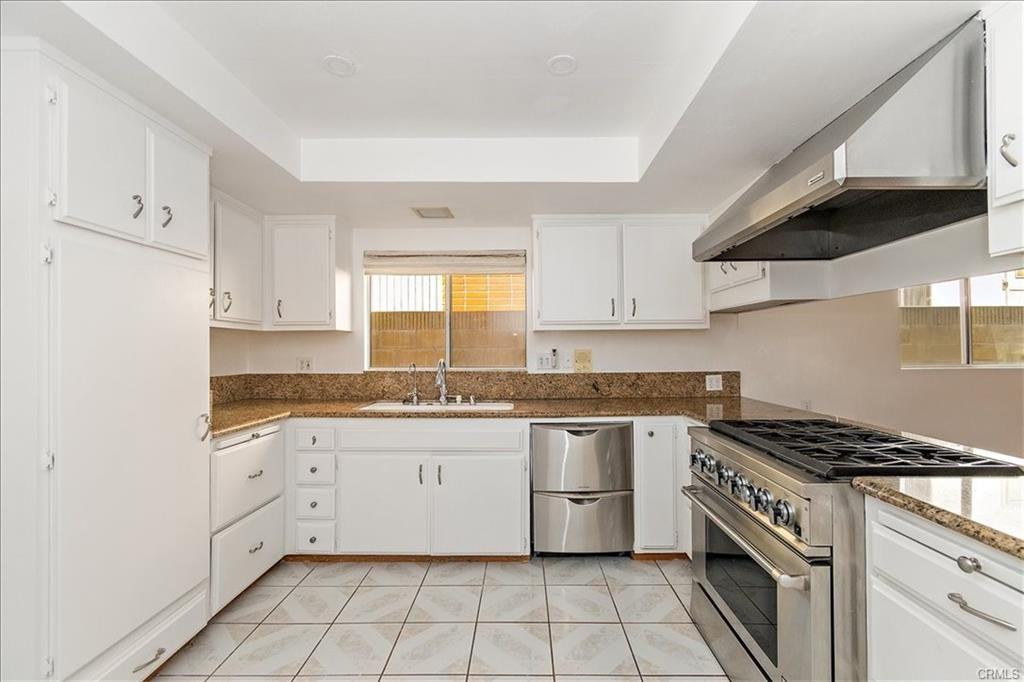 630 N 20th St - Photo 2 of 8