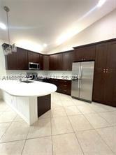 6802 Nw 81st Ct - Photo 4 of 8