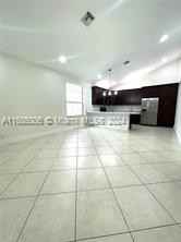 6802 Nw 81st Ct - Photo 6 of 8