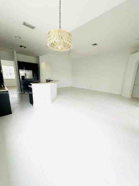 6368 Northwest 107th Terrace - Photo 7 of 8