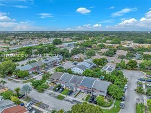 835 Nw 41st Ct - Photo 2 of 8