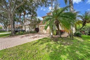 3884 Nw 63rd Ter - Photo 2 of 8