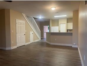 8304 Santa Monica Ave - Photo 6 of 8