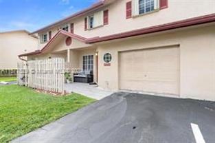 9731 Nw 37th St - Photo 1 of 1