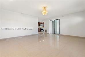 10680 Ember St - Photo 3 of 8