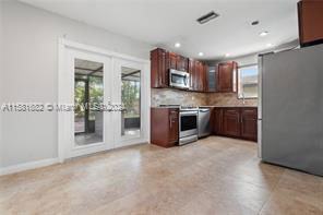 10680 Ember St - Photo 4 of 8