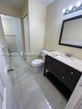 7502 Nw 41st St - Photo 6 of 8