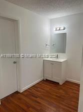 793 Crystal Lake Dr - Photo 6 of 8