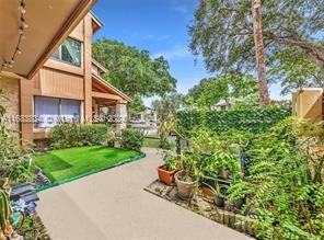 207 Wimbledon Lake Dr - Photo 4 of 8