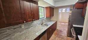 11688 Nw 20th Dr - Photo 7 of 8