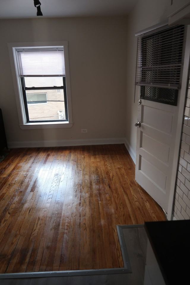 1702 W Albion Ave #3S - Photo 5 of 8