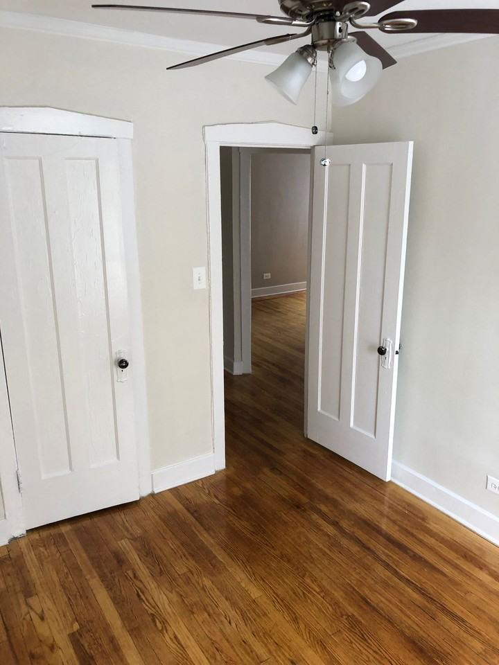 1706 W Albion Ave #2W - Photo 4 of 8