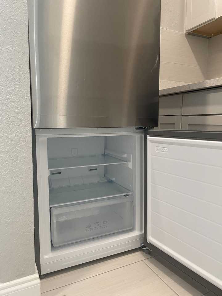 7948 Embassy Blvd - Photo 3 of 8