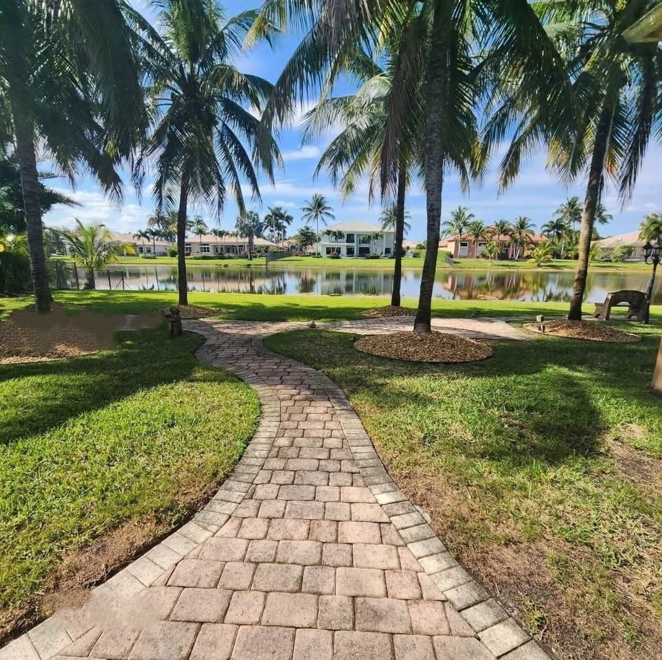 15088 Sw 34th St - Photo 2 of 8