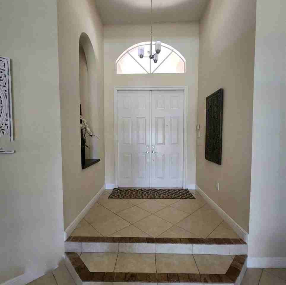 15088 Sw 34th St - Photo 3 of 8