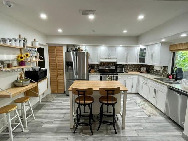 9301 Sw 165th St - Photo 2 of 8