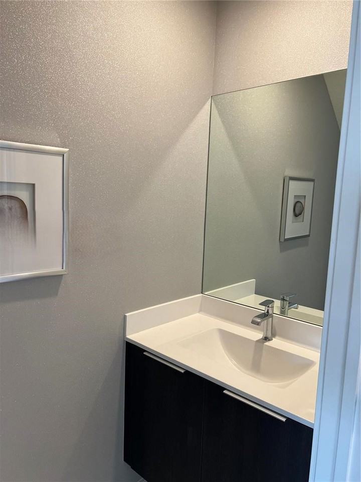 4740 4740 Northwest 81st Avenue - Photo 7 of 8