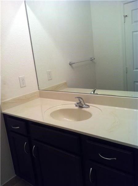 8934 Sw 18th St - Photo 4 of 6