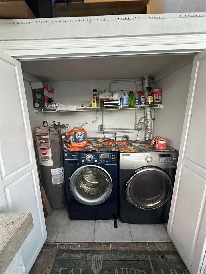 8225 Nw 192nd Ter - Photo 7 of 8