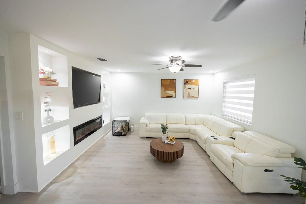 8250 Nw 192nd Ter - Photo 2 of 8