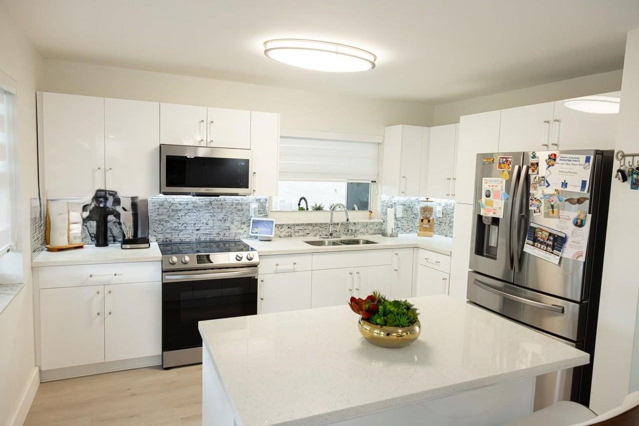 8250 Nw 192nd Ter - Photo 4 of 8