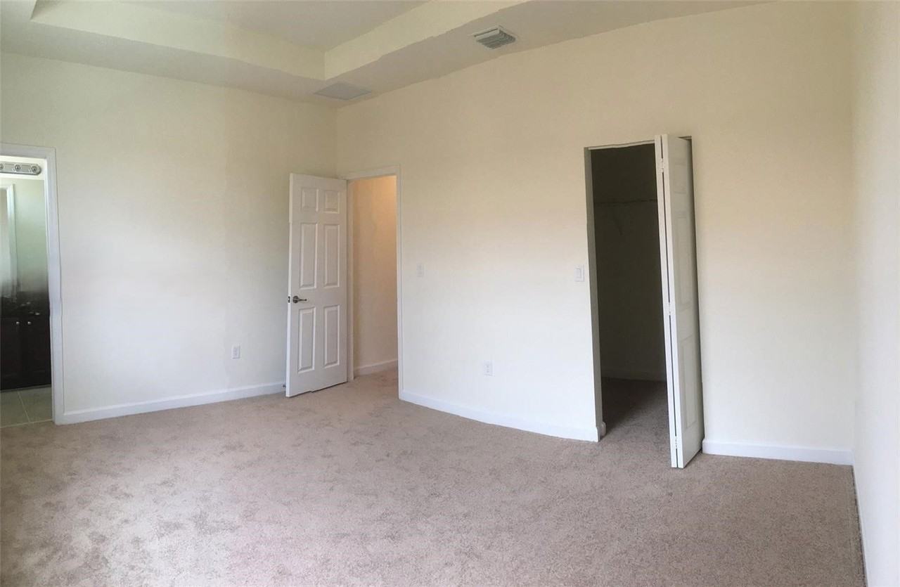 9271 West 33rd Lane - Photo 7 of 8