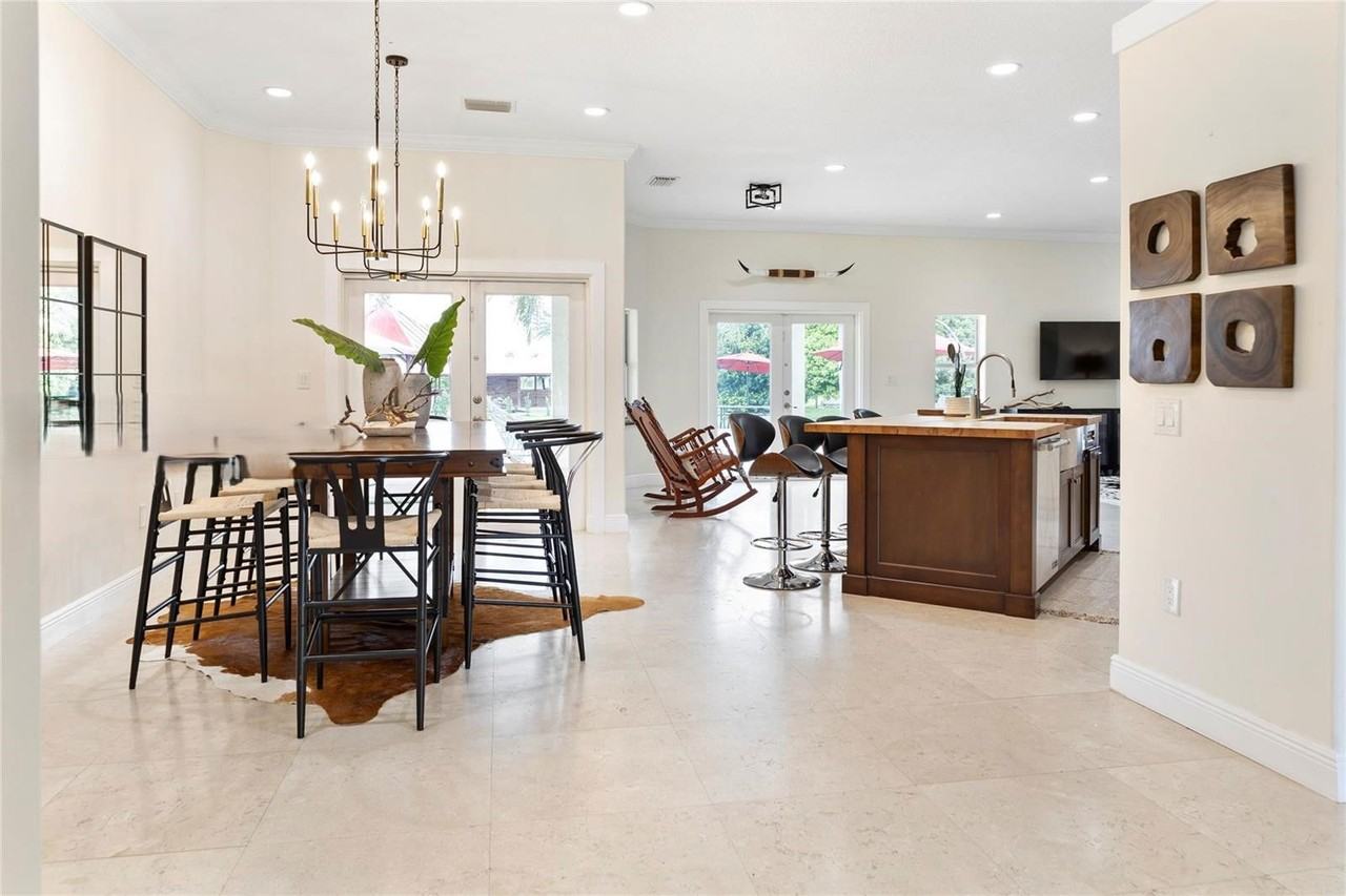 20625 Sw 198th St - Photo 2 of 8