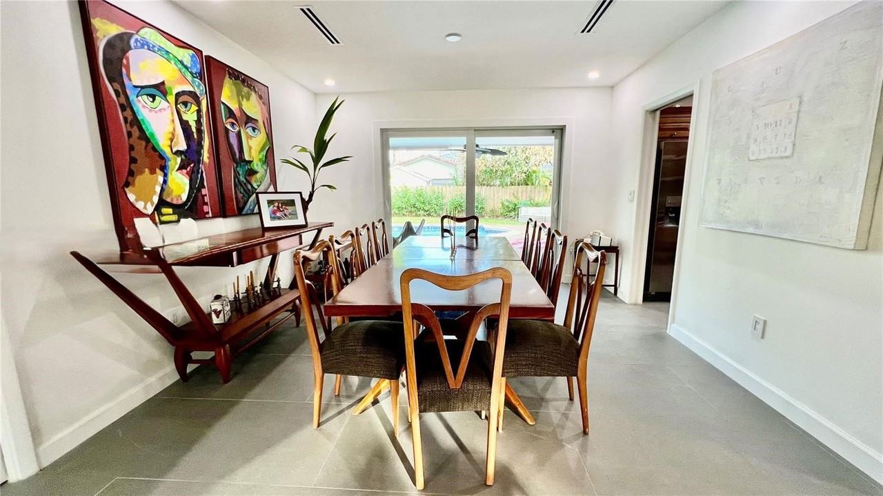 14605 Sw 75th Ave - Photo 2 of 8