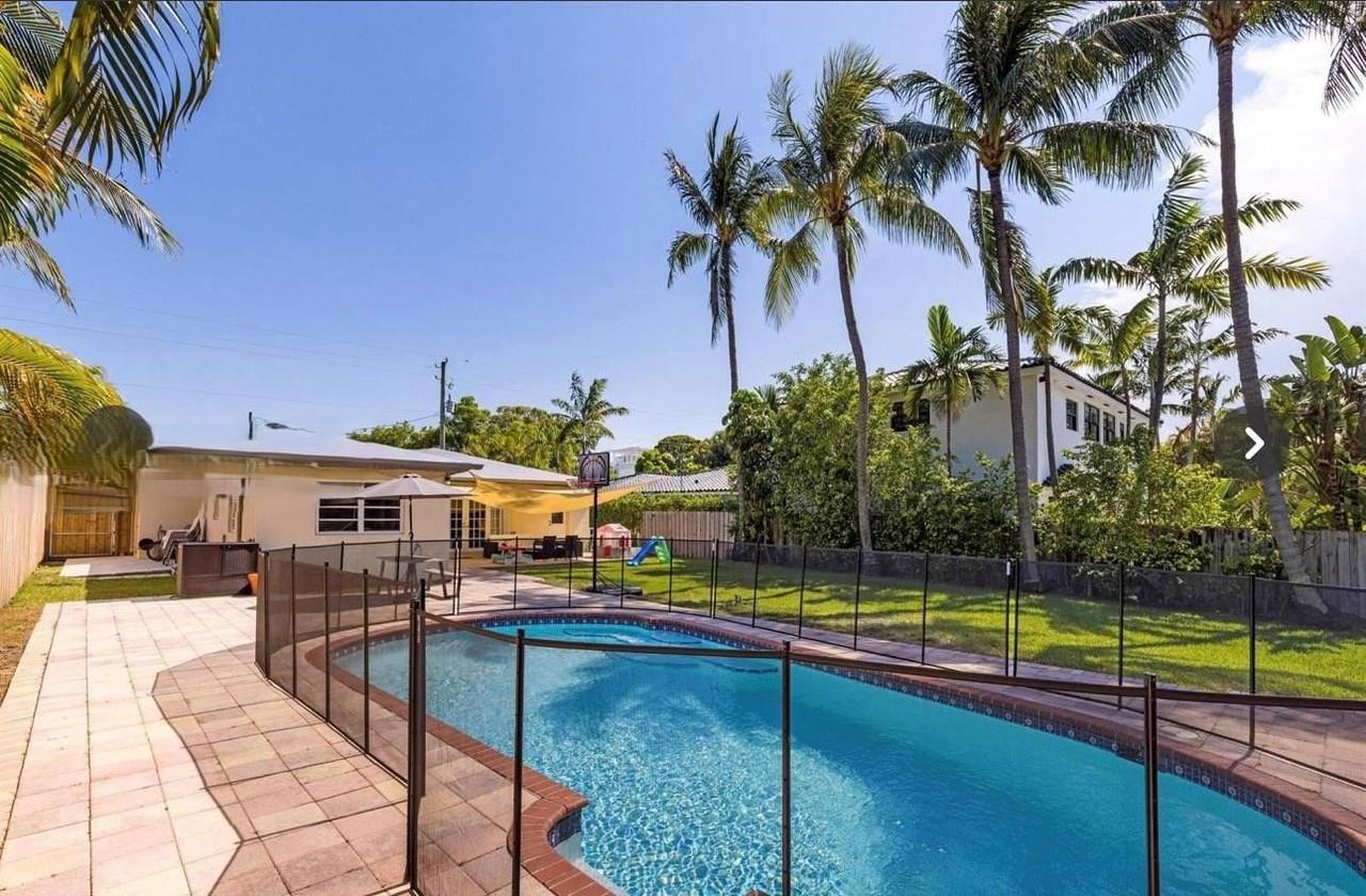 1815 Daytonia Rd - Photo 2 of 6