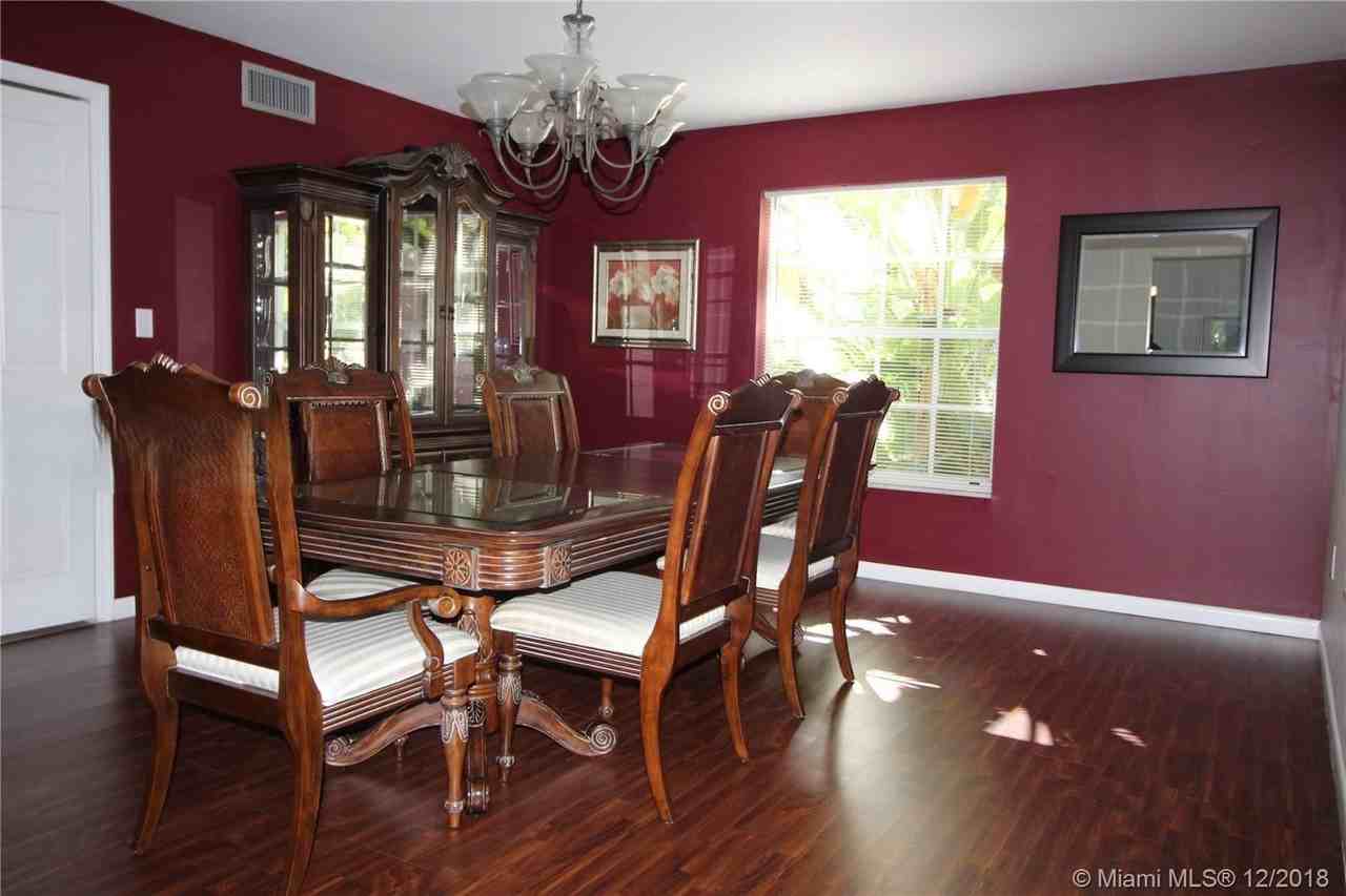 7246 Sw 146th Street Cir - Photo 6 of 8