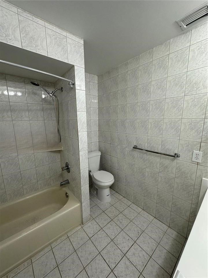 11580 Sw 92nd St - Photo 6 of 8