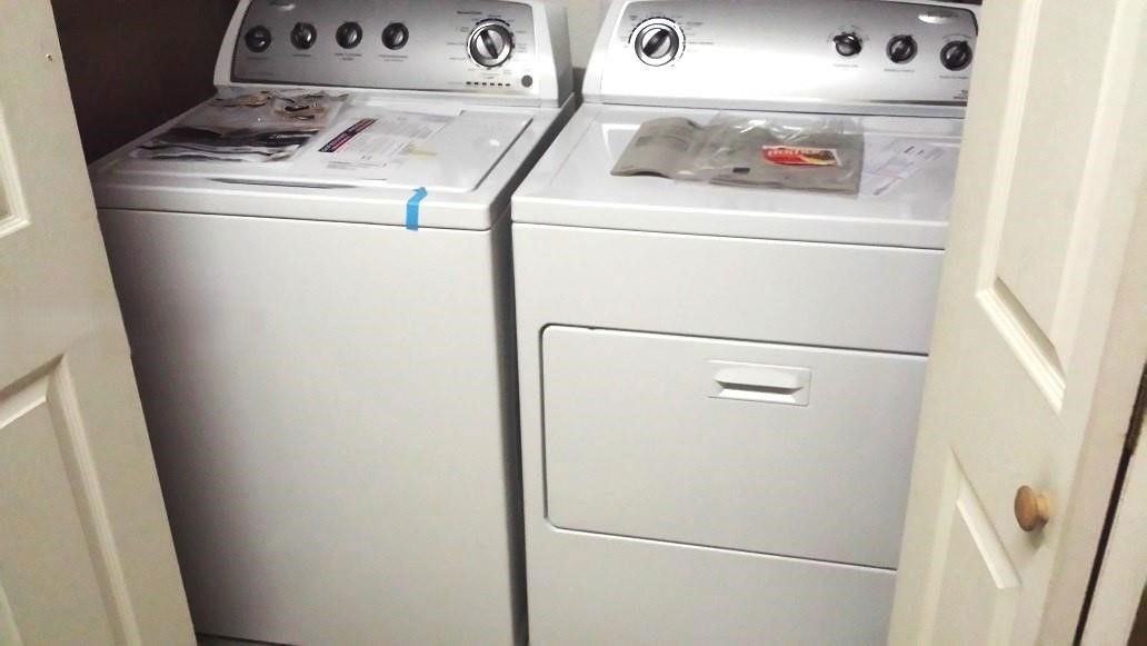 13425 Southwest 122nd Avenue - Photo 7 of 8