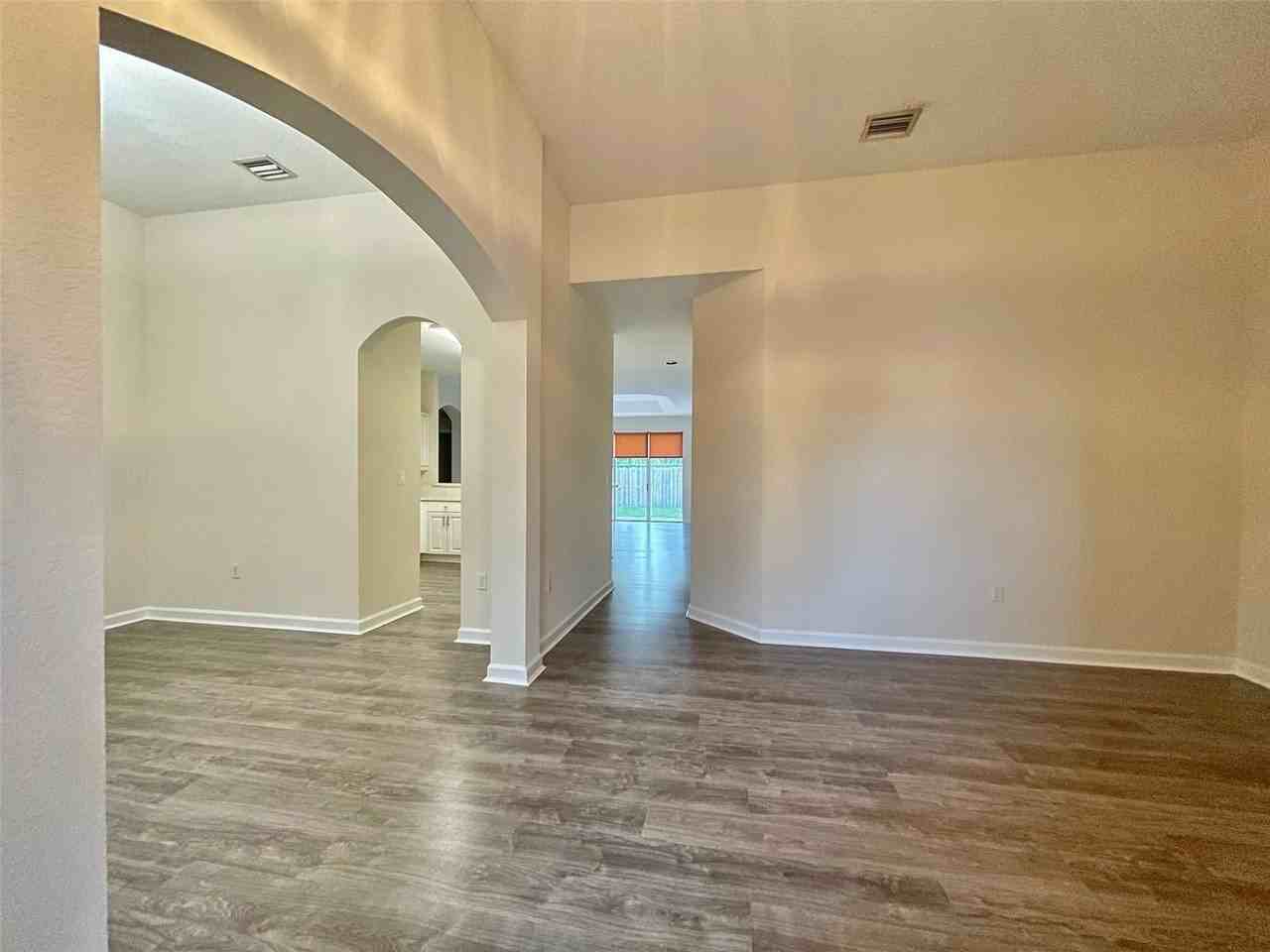 2008 Ne 38th Rd - Photo 2 of 8