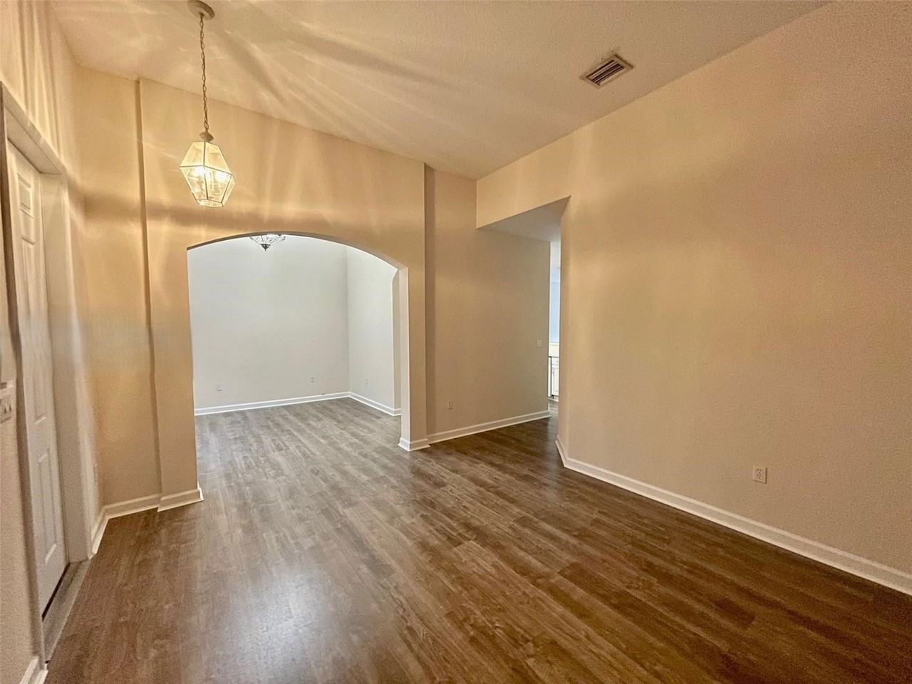 2008 Ne 38th Rd - Photo 3 of 8